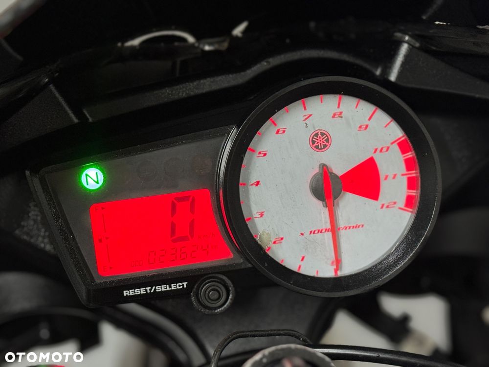 Yamaha R125 - 15