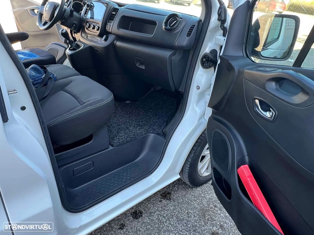 Renault Trafic L2H1 2.0 dci grand confort - 19