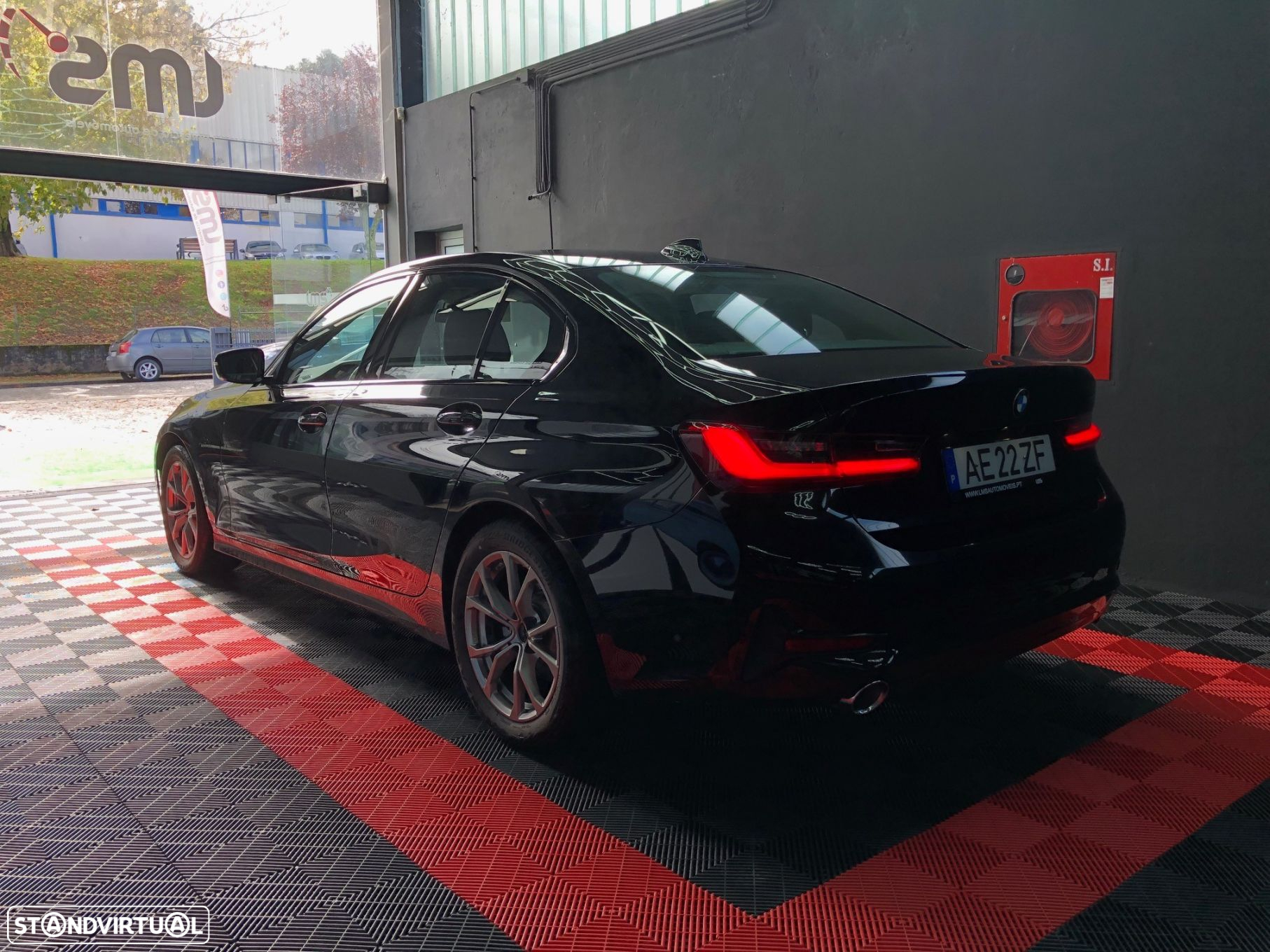 BMW 320 d Auto - 6