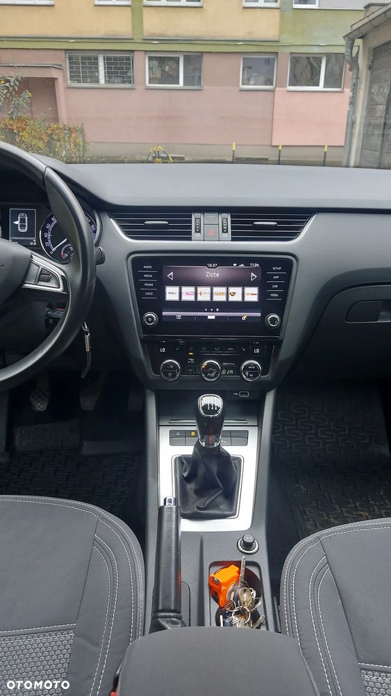 Skoda Octavia 1.5 TSI ACT Business - 23