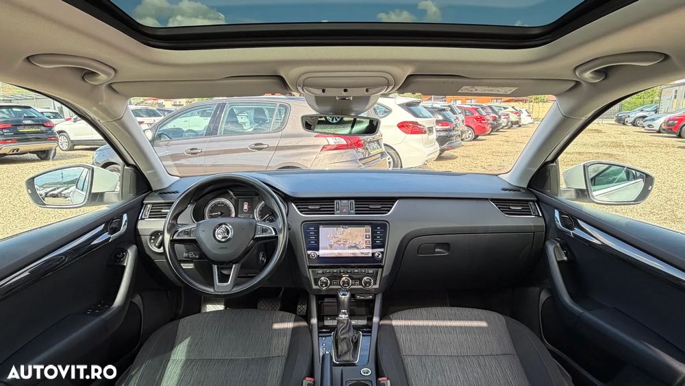 Skoda Octavia 1.6 TDI DSG Premium Edition - 8
