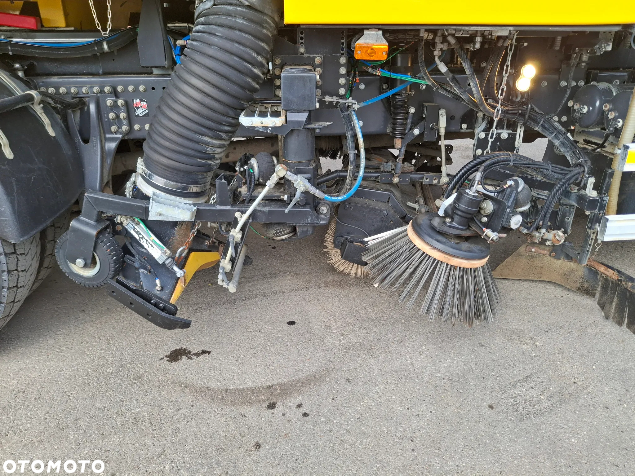 Renault C280 Zamiatarka SEMAT Zoeller FAUN Karcher 2 Silniki Rura Do Liści Listwy Ciśnieniowe Lanca 2 Zbiorniki Wody Szczotki L/R 2018r Euro 6 - 10