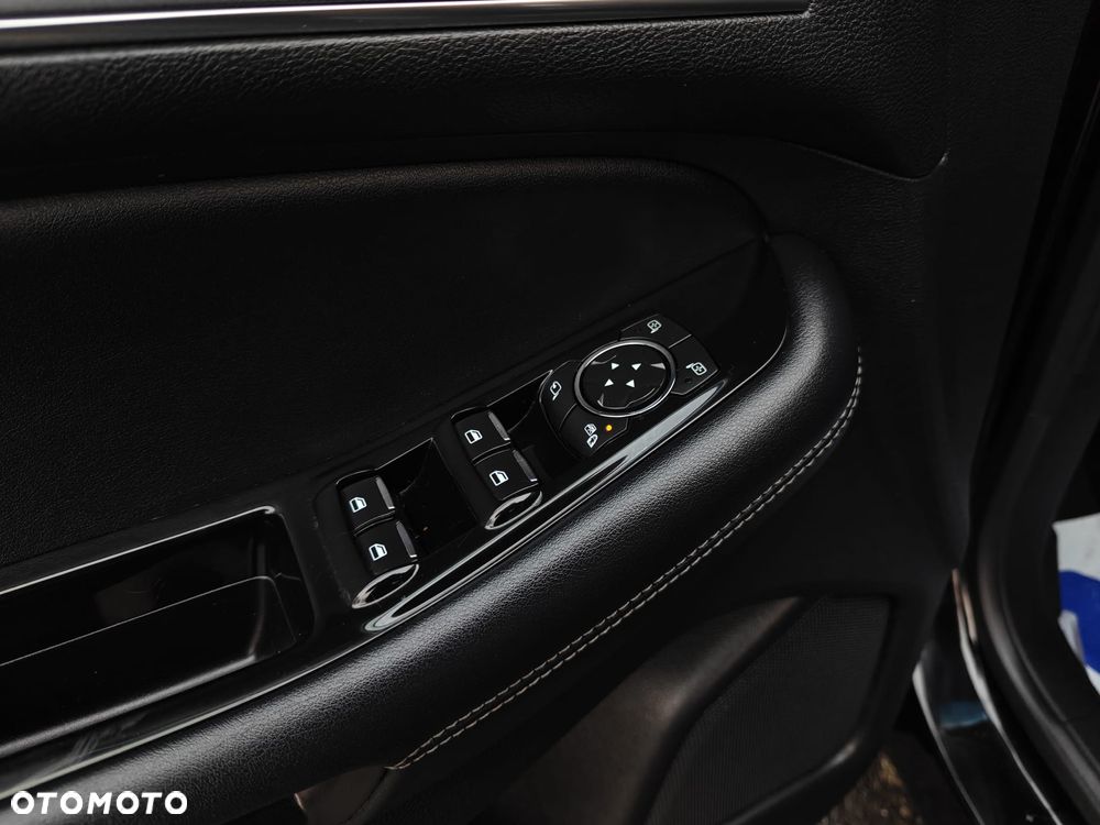 Ford Edge 2.0 TDCi Twin-Turbo 4WD ST-Line - 33