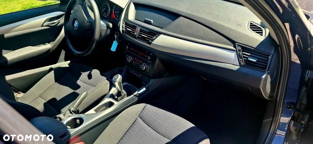 BMW X1 sDrive20i xLine - 11