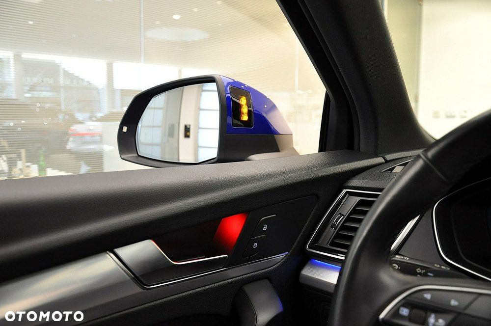 Audi Q5 Sportback - 18