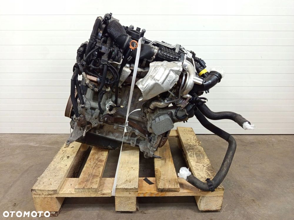 SILNIK KOMPLETNY 8HR 10FDBZ CITROEN C3 II DS3 1.4 HDI PEUGEOT 208 - 1