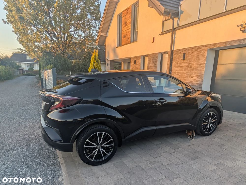 Toyota C-HR - 3