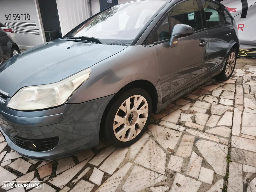 Citroën C4 1.6 HDi 110 VTR Pack - 30