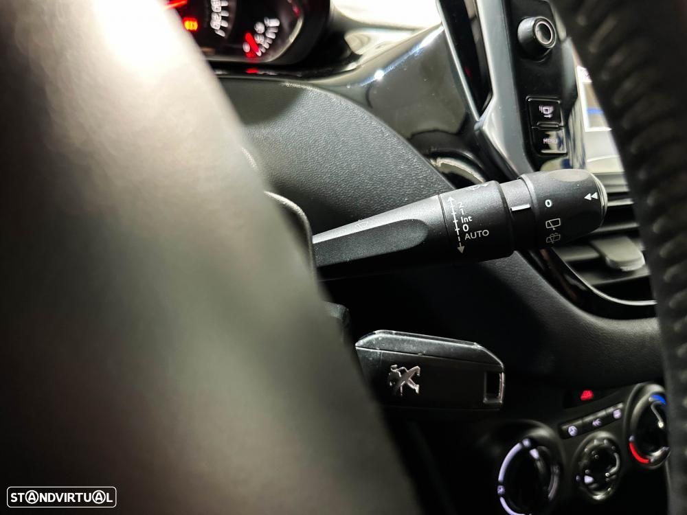 Peugeot 208 1.4 HDi Allure - 43