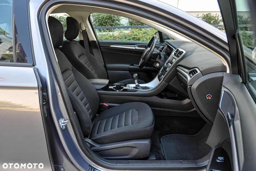 Ford Mondeo - 11