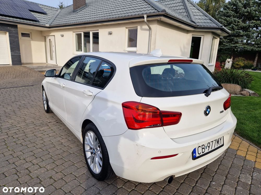 BMW Seria 1 118i - 7