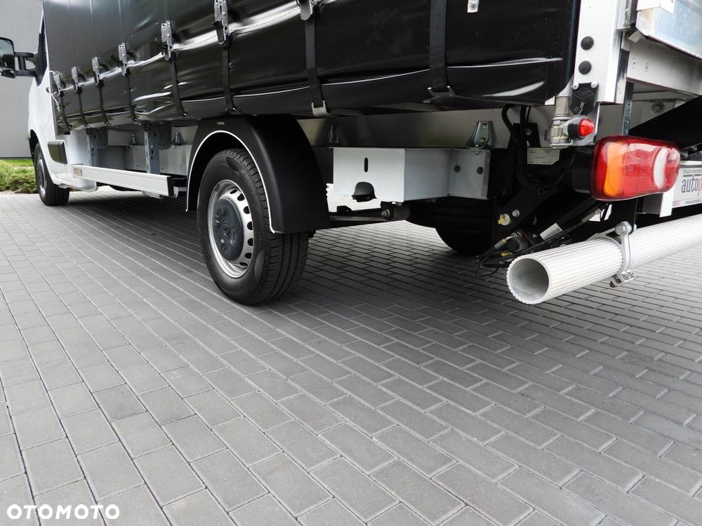 Renault MASTER PLANDEKA WINDA 8 PALET TEMPOMAT LEDY KLIMATYZACJA  145KM - 17