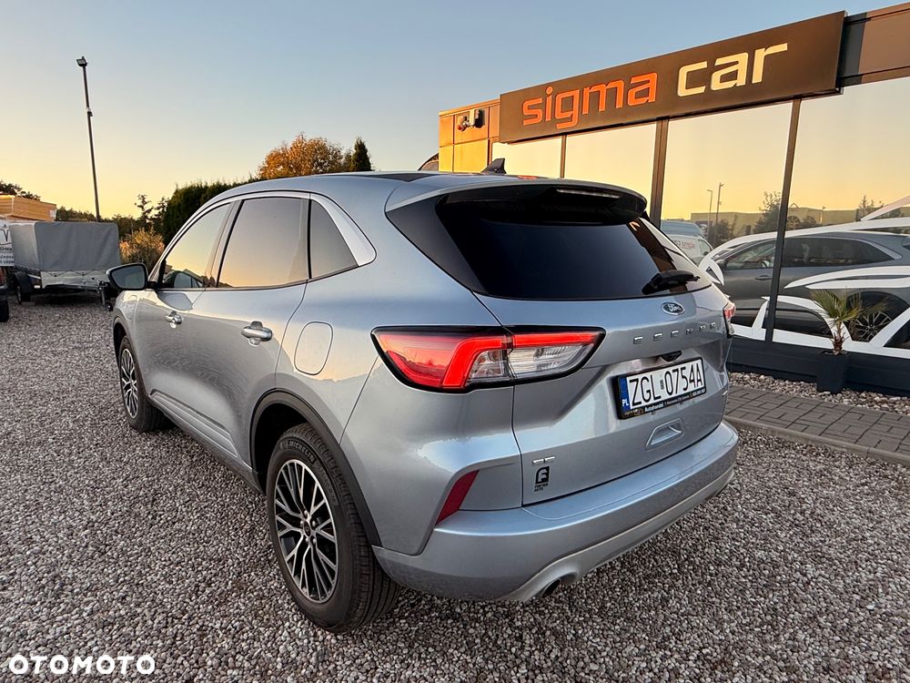 Ford Kuga - 21