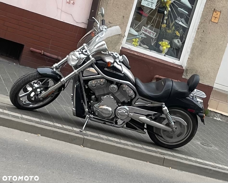 Harley-Davidson V-Rod Street Rod - 3