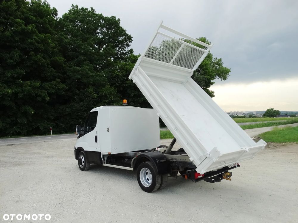 Iveco DAILY - 8