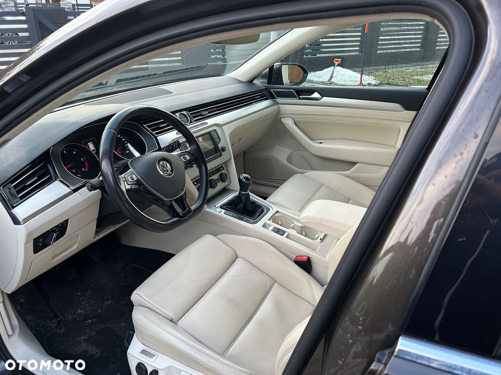 Volkswagen Passat 1.6 TDI (BlueMotion Technology) Comfortline - 5