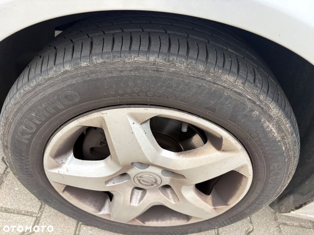 Opel Astra III 1.7 CDTI Enjoy - 12