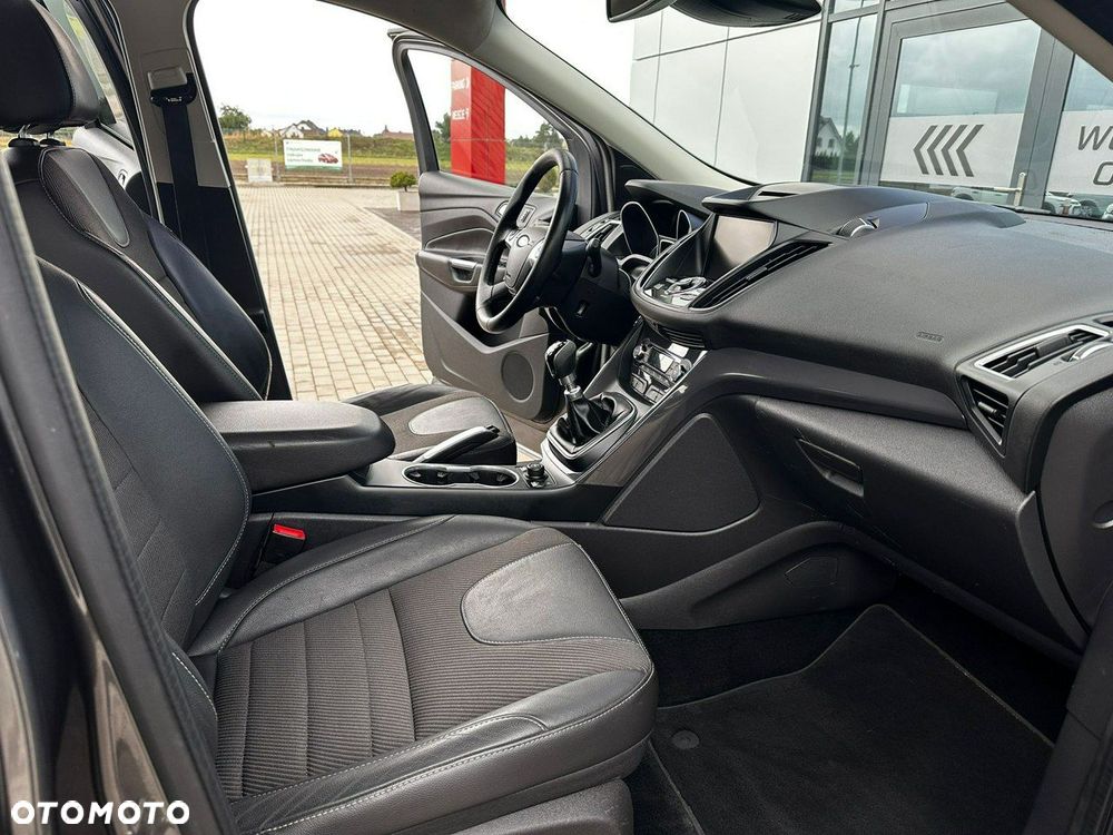 Ford Kuga 2.0 TDCi 4WD Titanium - 18