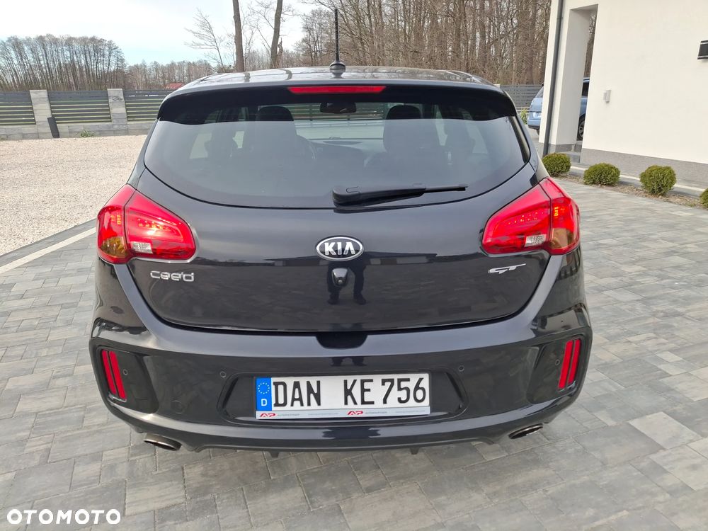 Kia Ceed 1.6 T-GDI GT - 7