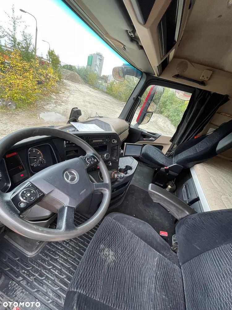 Mercedes-Benz ACTROS - 7