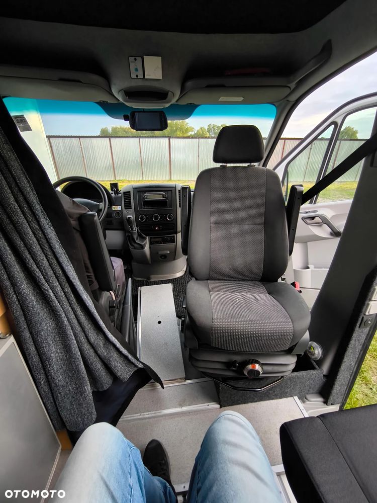 Mercedes-Benz Sprinter - 15