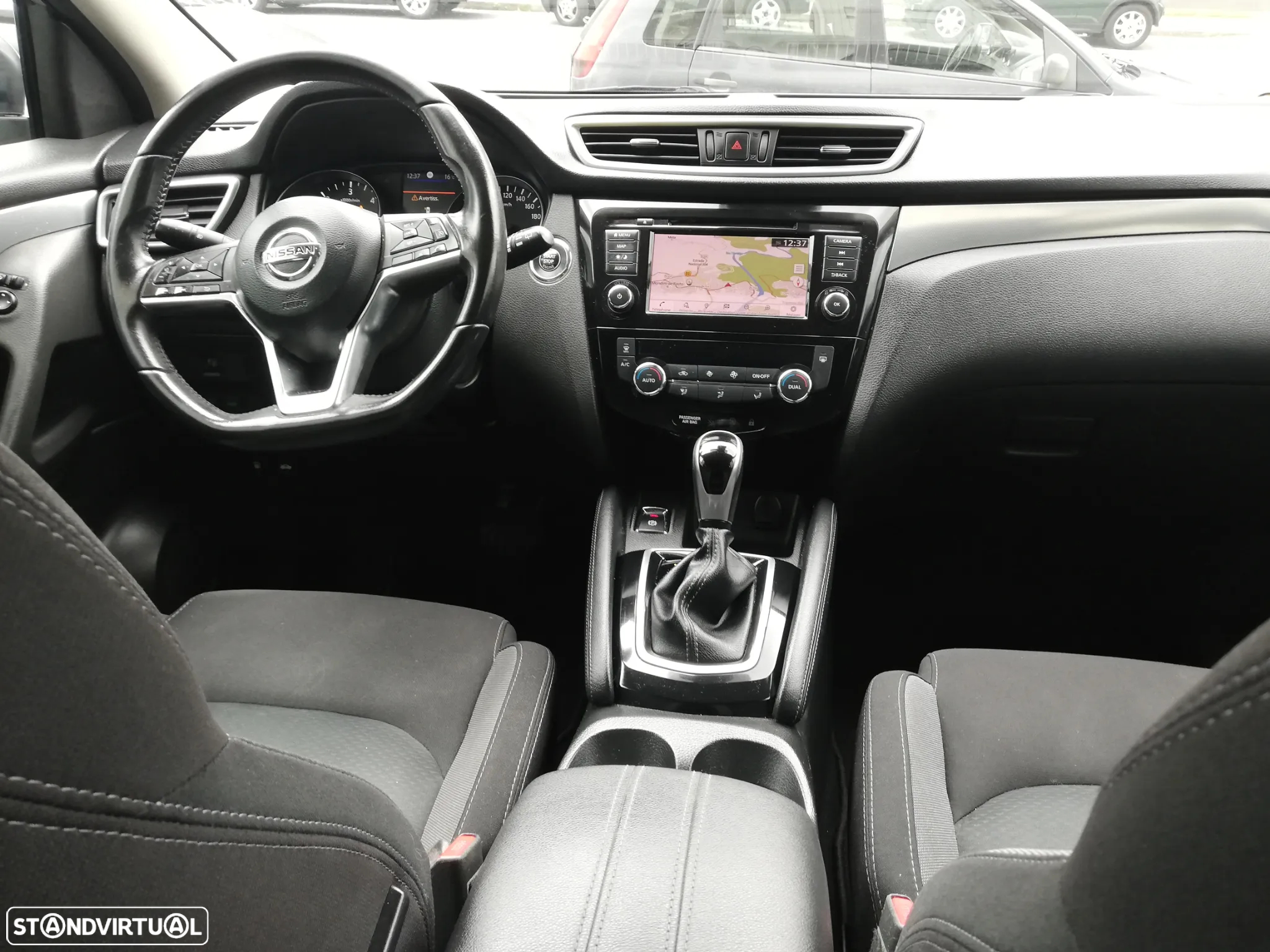 Nissan Qashqai 1.5 dCi DCT N-CONNECTA - 10