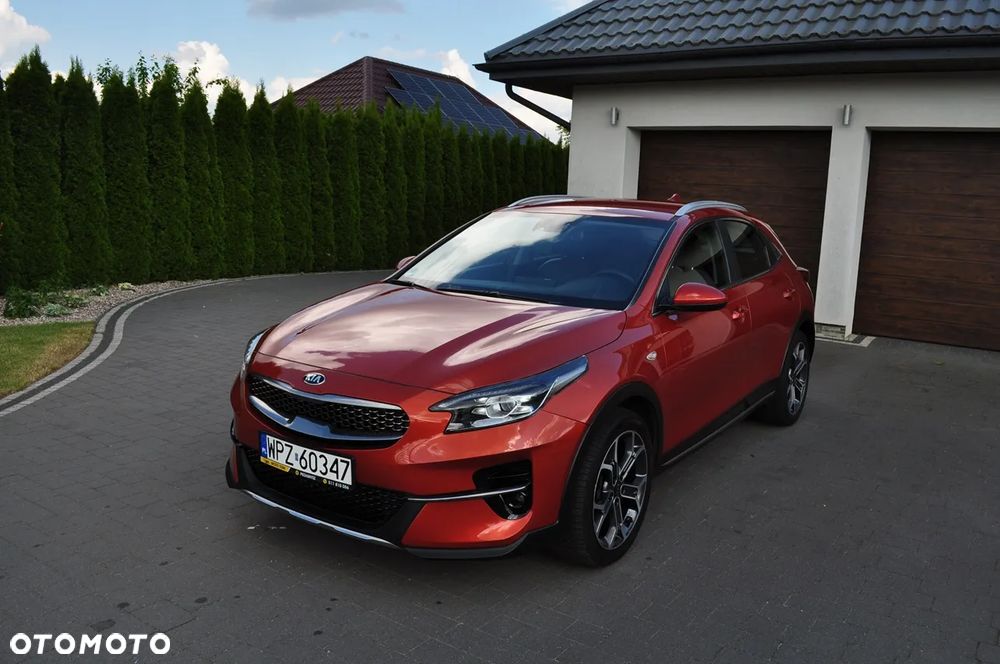 Kia XCeed - 16