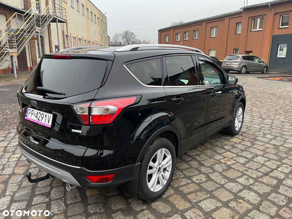 Ford Kuga 1.5 EcoBoost 2x4 Titanium - 10