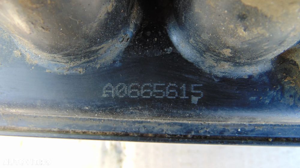 Galerie admisie si clapeta acceleratie Land Rover Freelander 1 1.8 benzina,16 valve an 1998-2006 cod LKB 106330 - 9