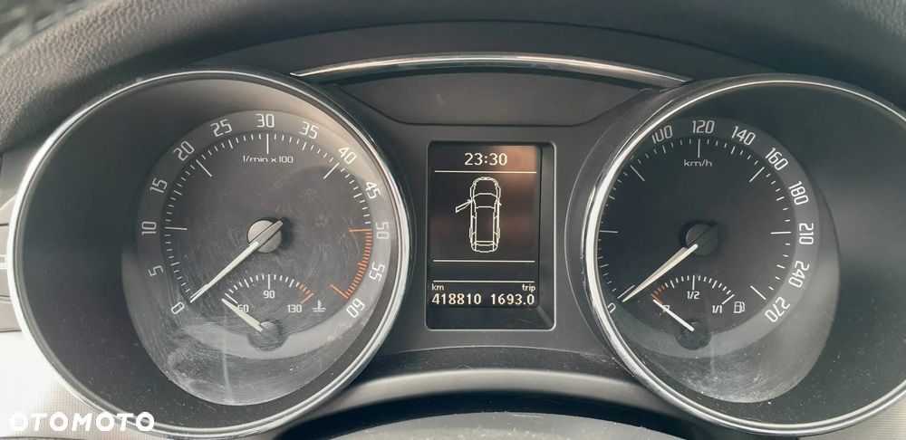 Skoda Superb 1.6 TDI Comfort - 9