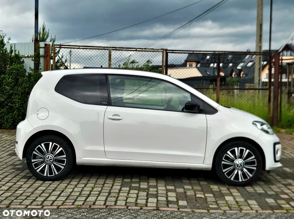 Volkswagen up! IQ.DRIVE - 23