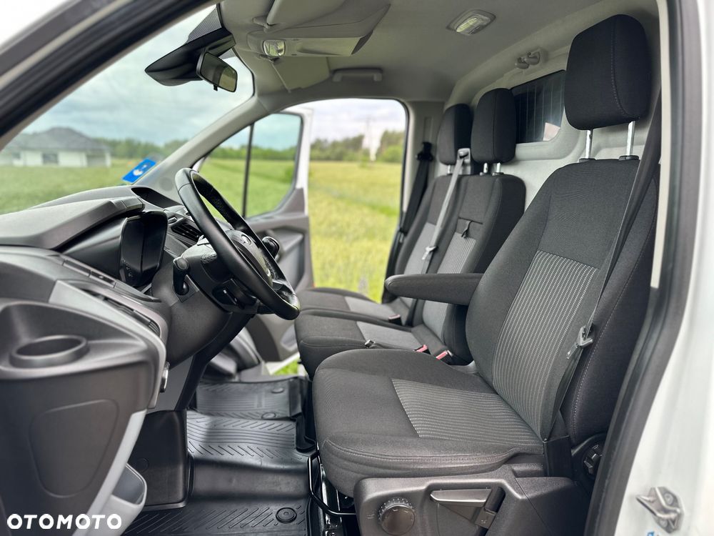 Ford Transit Custom - 27