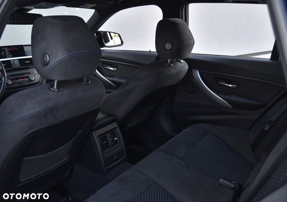 BMW Seria 3 320d xDrive Sport-Aut Sport Line - 20