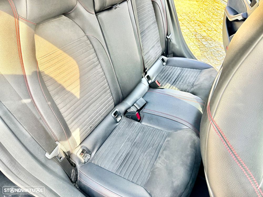 Mercedes-Benz CLA 200 d 8G-DCT AMG Line - 9