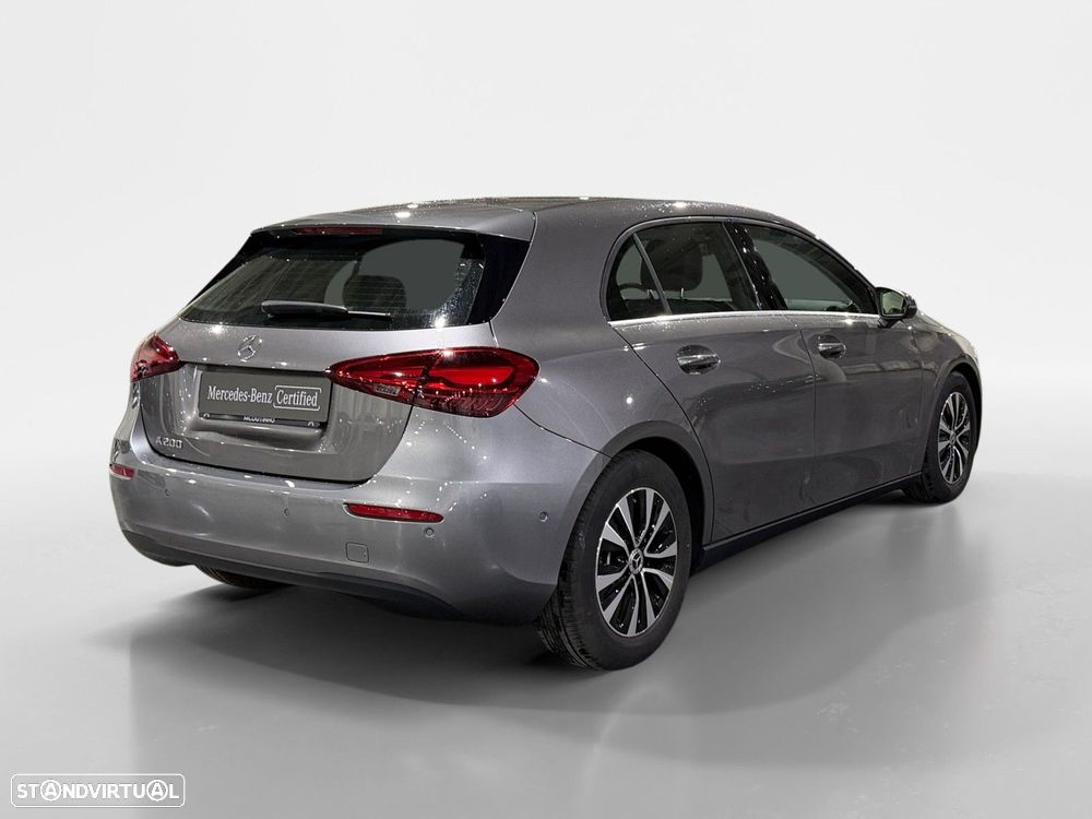 Mercedes-Benz A 200 - 5