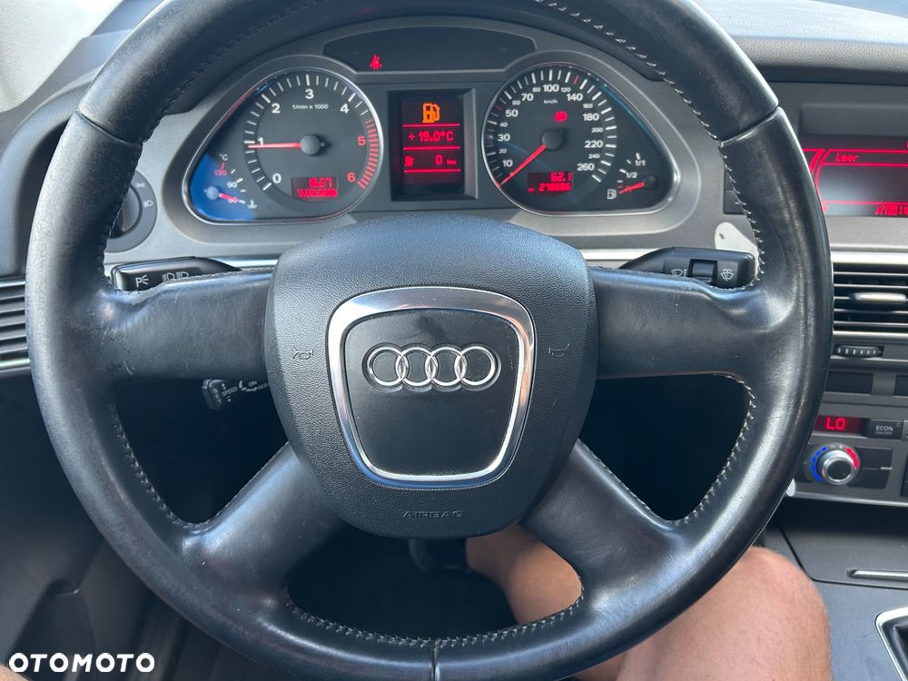Audi A6 - 32