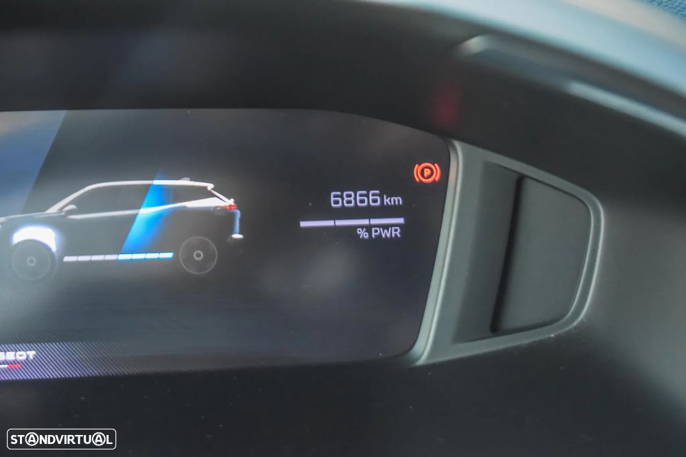 Peugeot 2008 1.2 Hybrid Allure e-DCS6 - 30