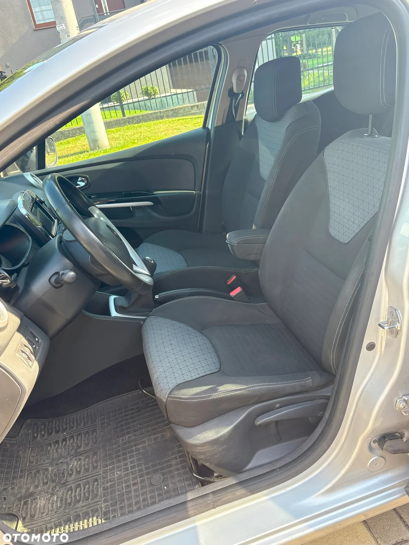 Renault Clio 1.5 dCi Energy Eco Expression - 8