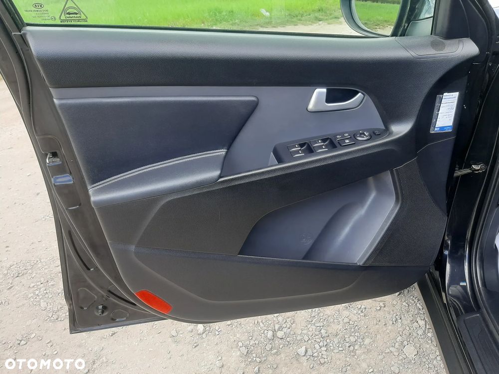 Kia Sportage 2,0 CRDI 2WD Vision - 27