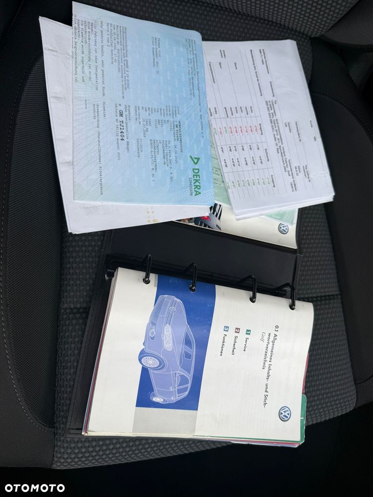 Volkswagen Golf 2.0 TDI DPF Trendline - 38
