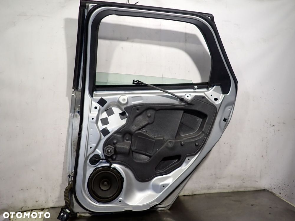 DRZWI PRAWY TYŁ FORD FOCUS MK3 kol: OB - 3