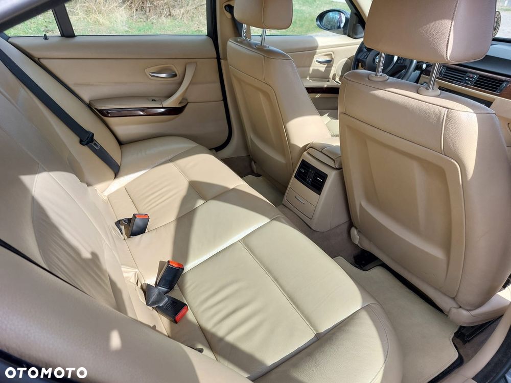 BMW Seria 3 - 9