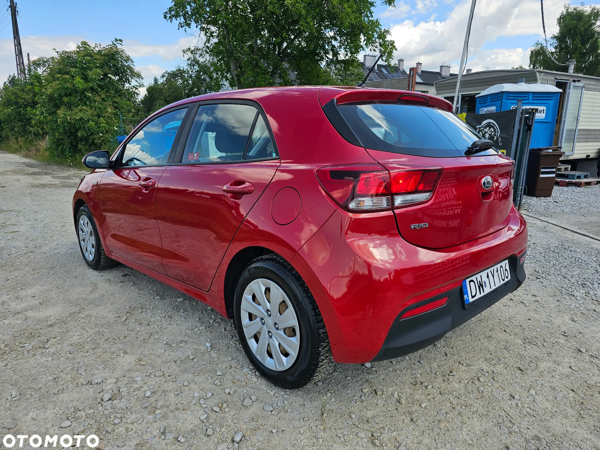 Kia Rio - 3
