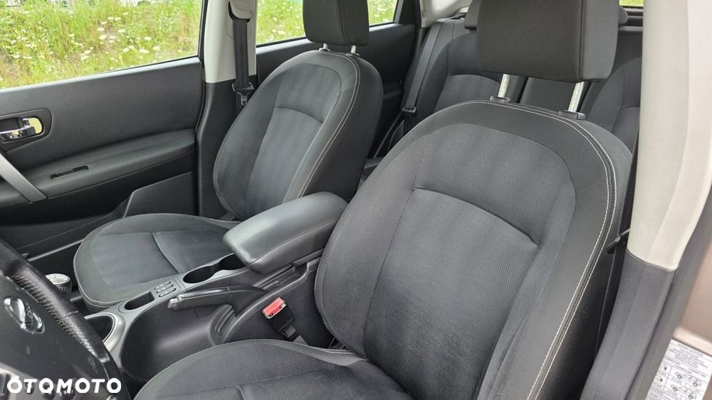 Nissan Qashqai - 11