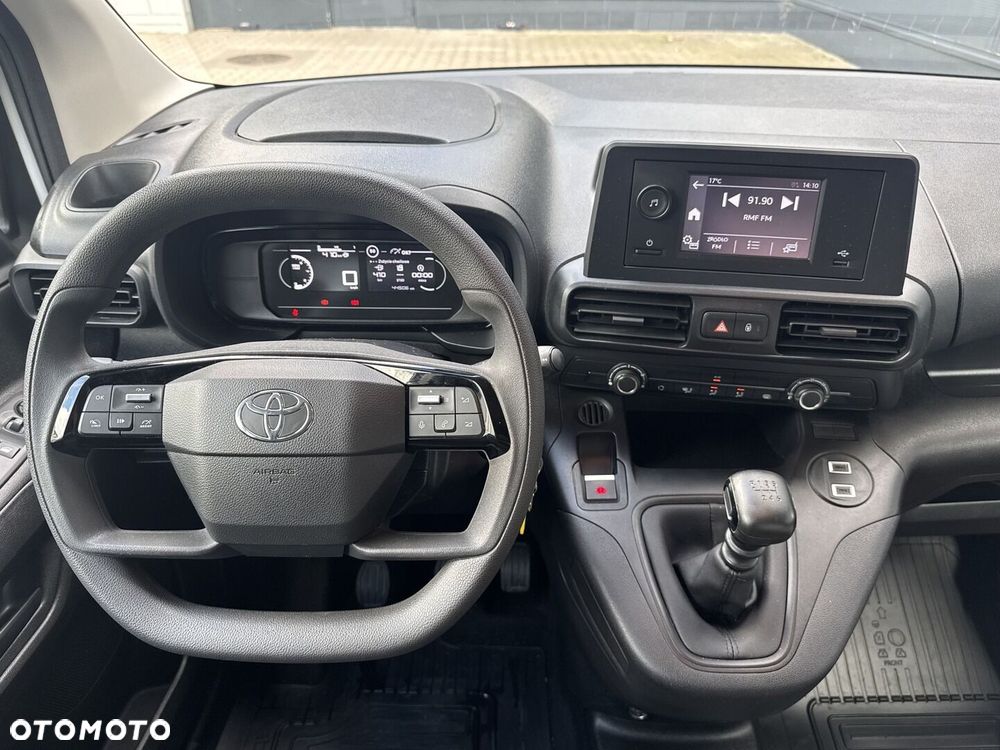 Toyota PROACE CITY - 12