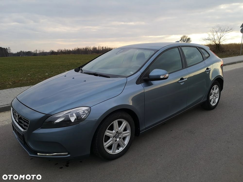 Volvo V40 D2 Ocean Race - 13