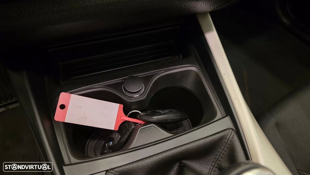 BMW 116 d EfficientDynamics Edition - 42