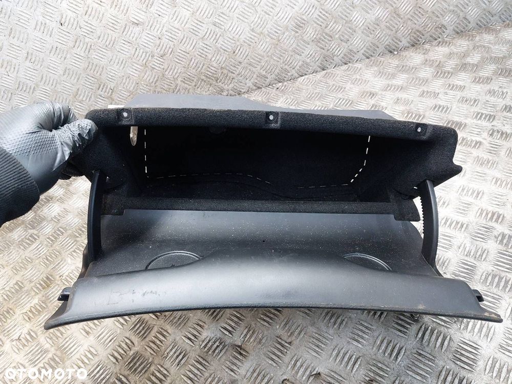 SCHOWEK PASAŻERA VOLKSWAGEN PASSAT B5 3B1857101 - 3