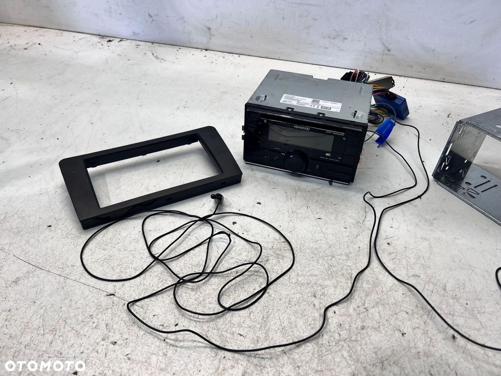 RADIO 2 DIN KENWOOD DPX-7200DAB AUDI A3 8P - 2