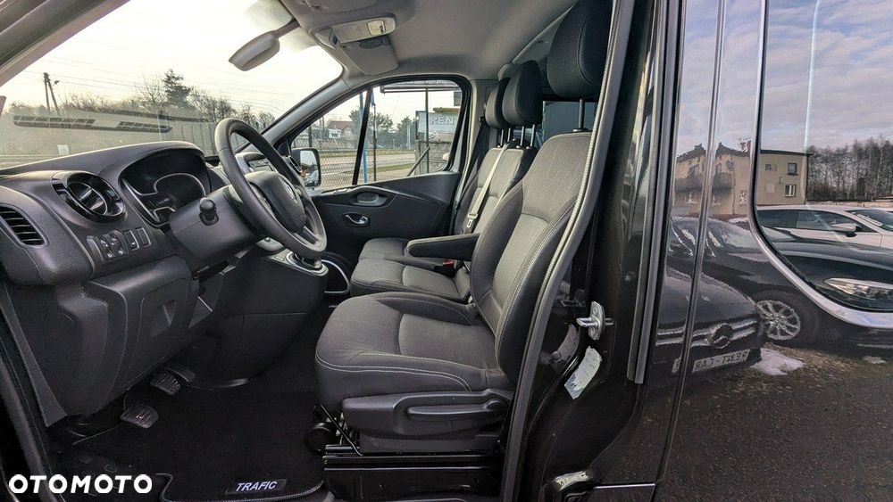 Renault Trafic - 14